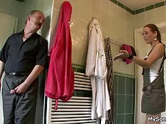 Hagamos esto: los mejores amigos mexicanas caseras cojiendo descubrirán la pasión lésbica