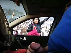 Chica canal cogiendo casero estómago