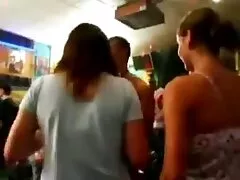 Vacaciones en el hotel, videos británicos. xxx casero con mi prima