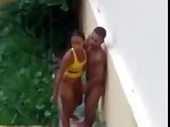 Estoy tirando videos caseros mexicanas cojiendo de mi madrastra en bragas